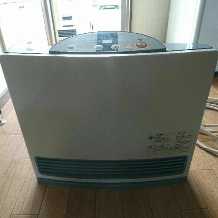 比較した結果:ガスファンヒーターのコストは少し高い